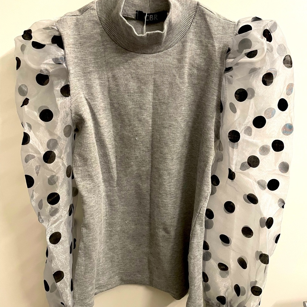 Puff sleeve top